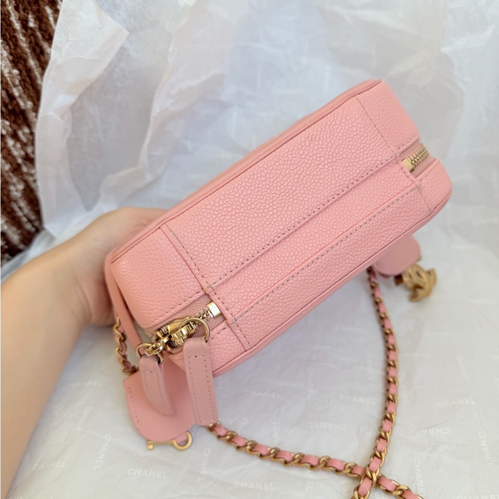 Chanel Pink vanity case bag with handle Handbag - Picture 7 of 11